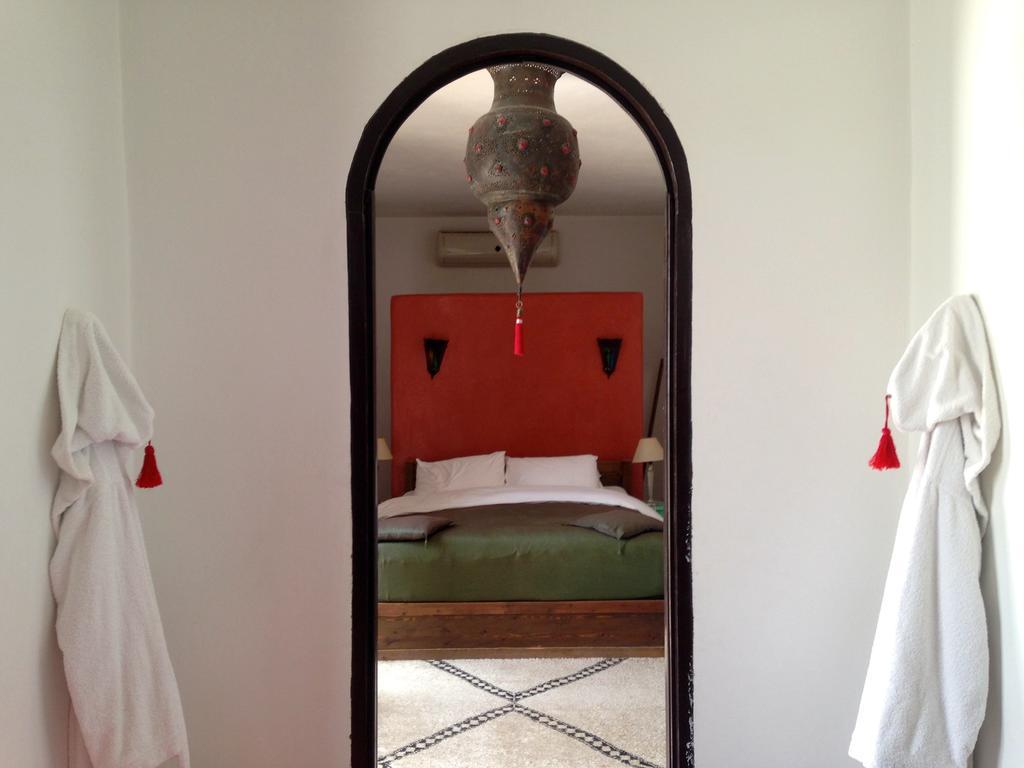 Riad Tizwa פס חדר תמונה