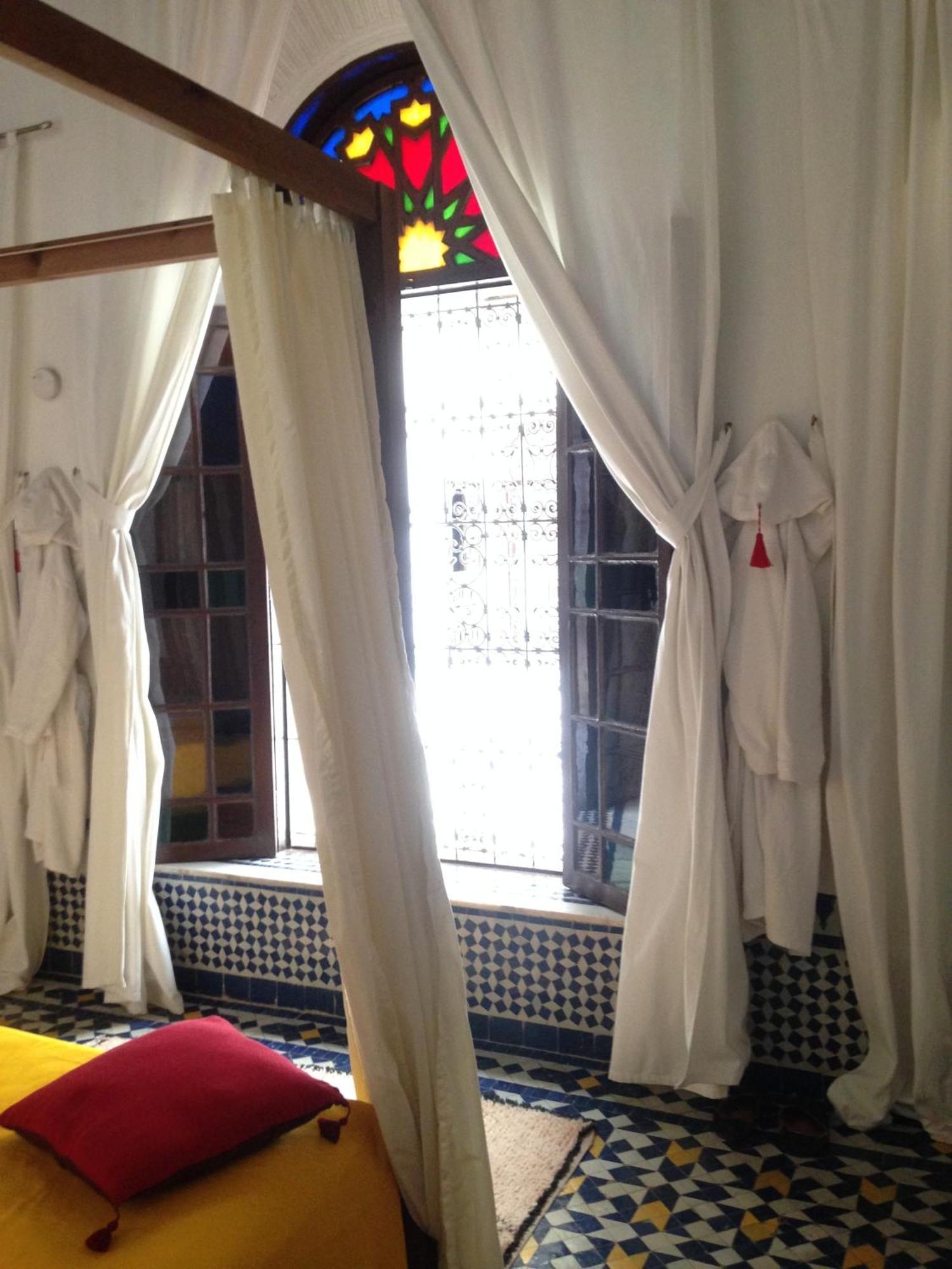 Riad Tizwa פס חדר תמונה